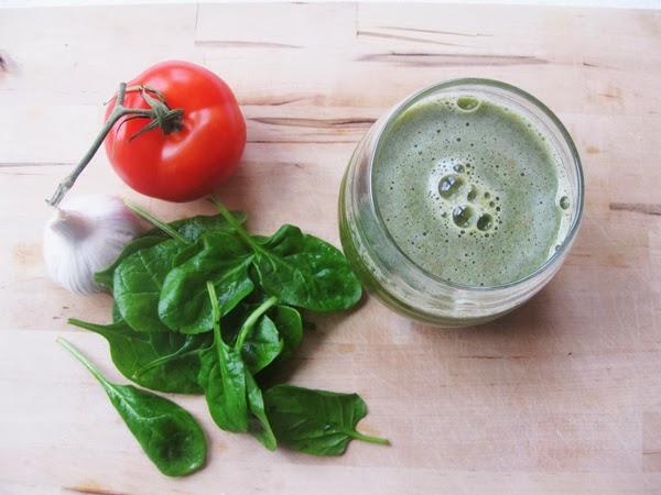 Tomato, Spinach, and Garlic Juice